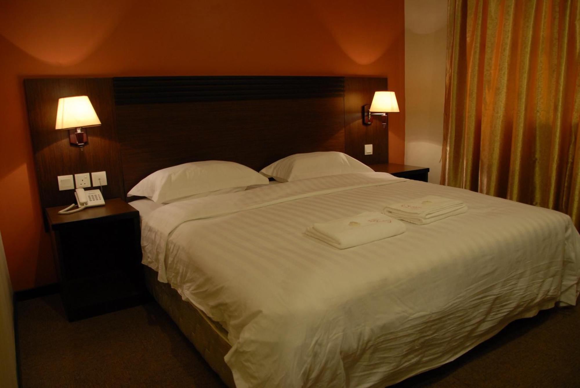 Queen Hotel Keningau Εξωτερικό φωτογραφία